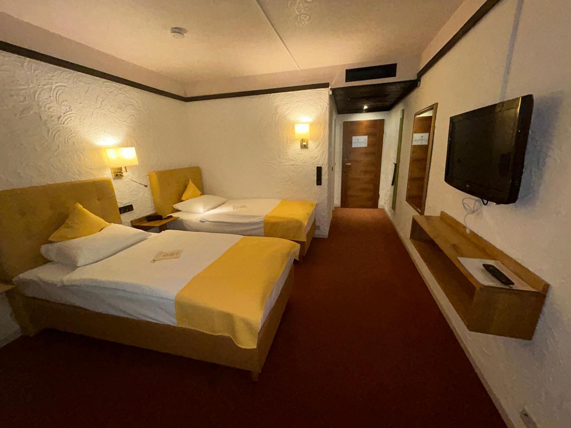 Contel Hotel Koblenz  Bagian luar foto