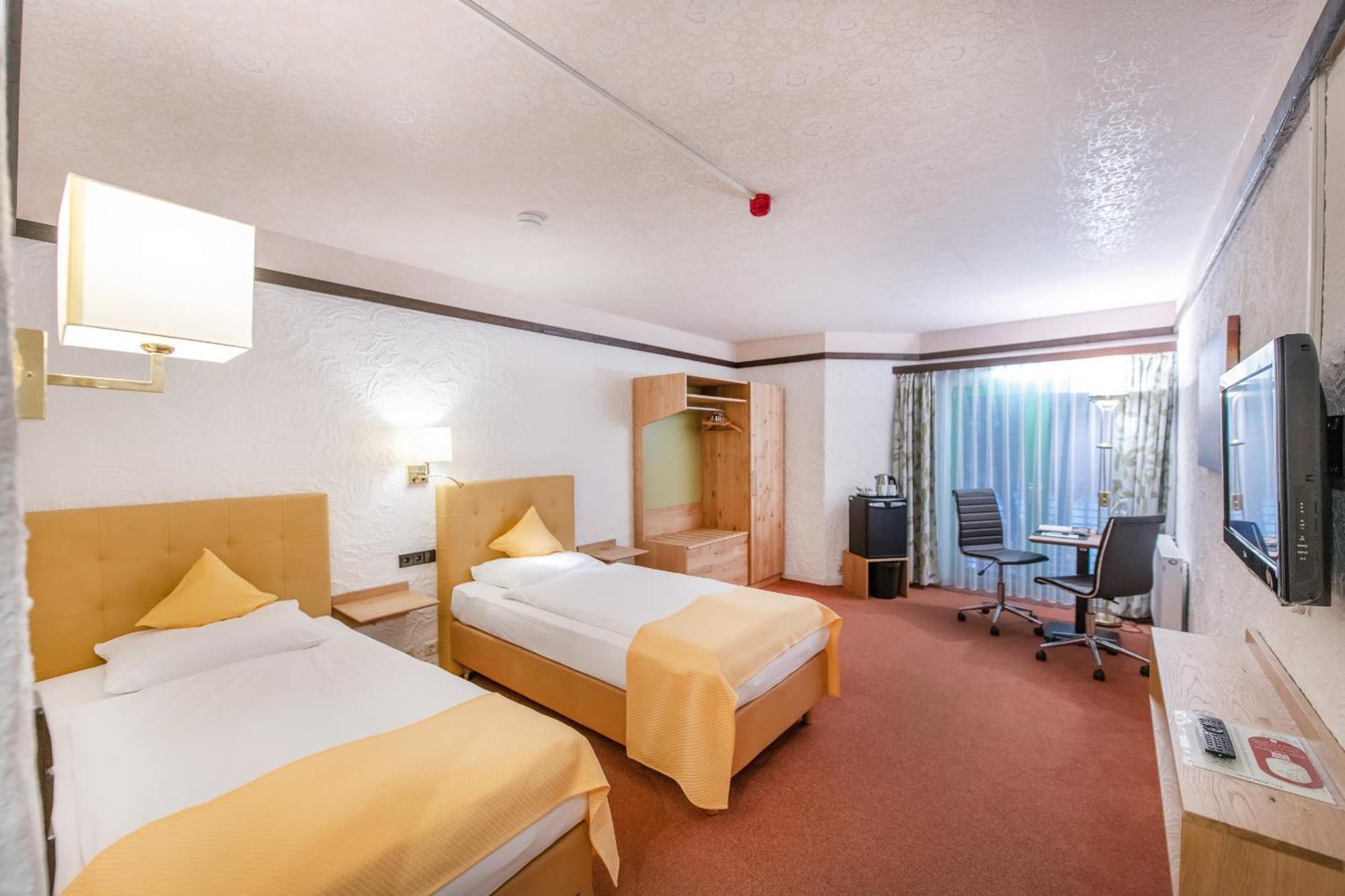 Contel Hotel Koblenz  Bagian luar foto