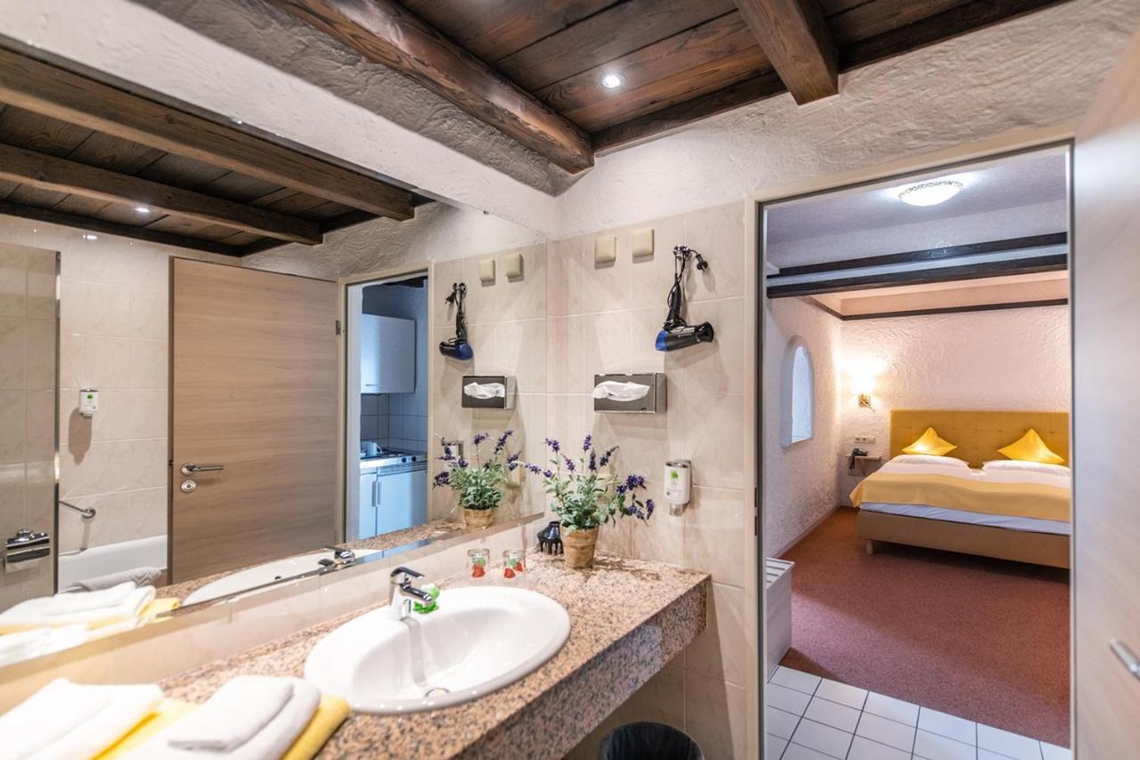 Contel Hotel Koblenz  Bagian luar foto